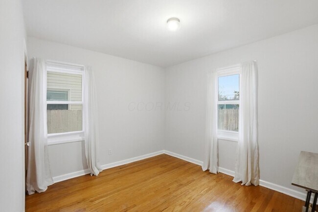 Building Photo - 2695 Bellwood Ave