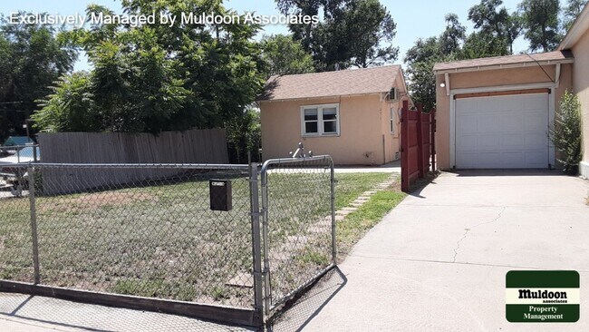 Primary Photo - Recently Renovated Home!!