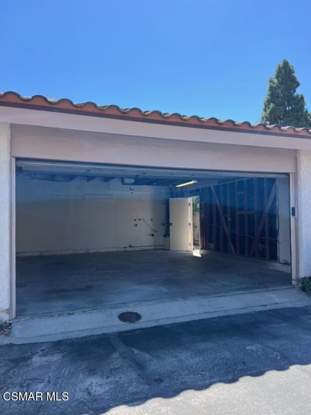 Building Photo - 2024 Birchdale Ct