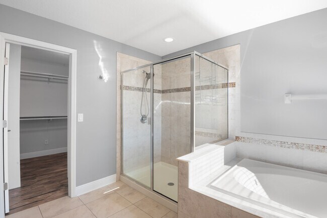 Building Photo - BEUATIFUL Home For Rent in South Cove!