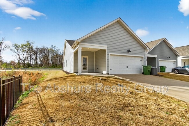 Building Photo - 806 Dorset Strm Dr