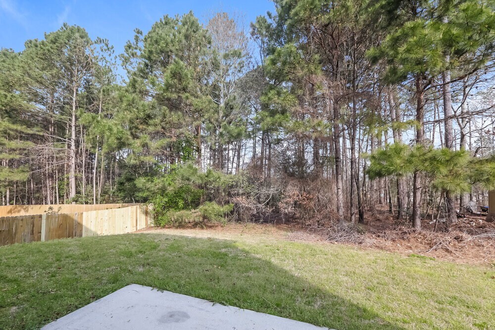 Building Photo - 1813 Temple Park Dr SW