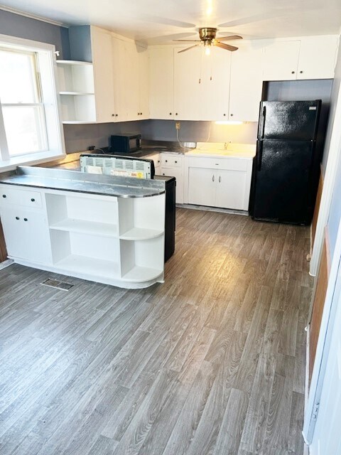 Building Photo - 1515 Avenue F