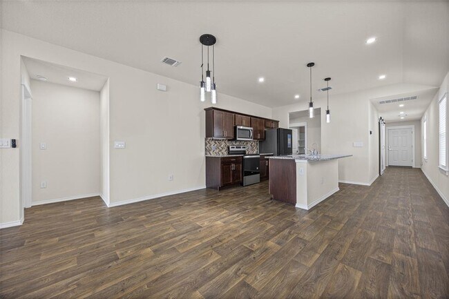 Building Photo - 11801 Rush Ln