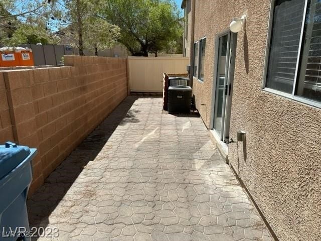 Building Photo - 9461 Havasu Canyon Ave