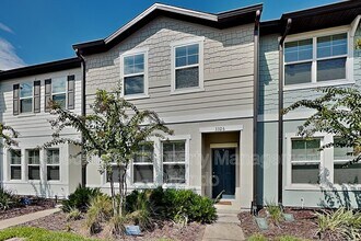 Building Photo - 3326 Azolla St