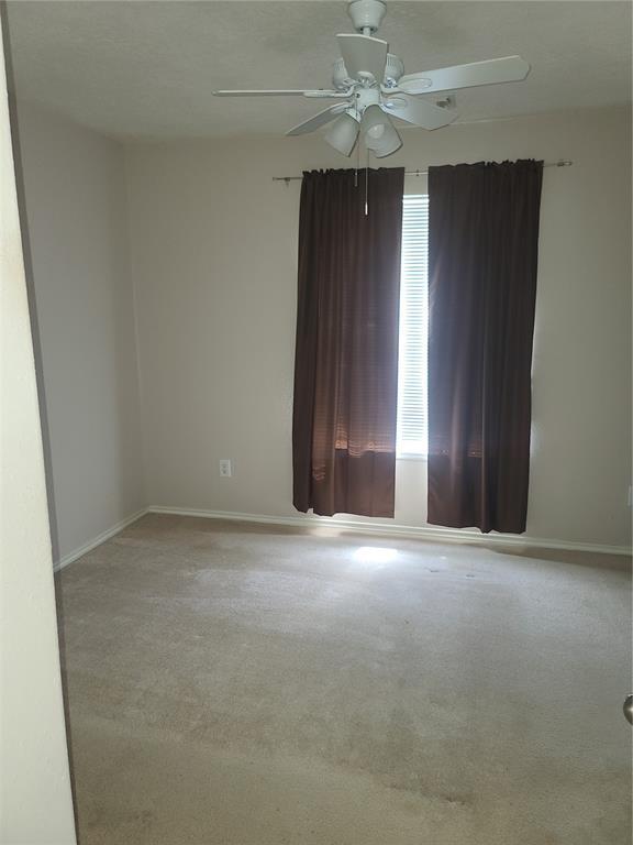 Building Photo - 17138 Oakwood Chase Dr
