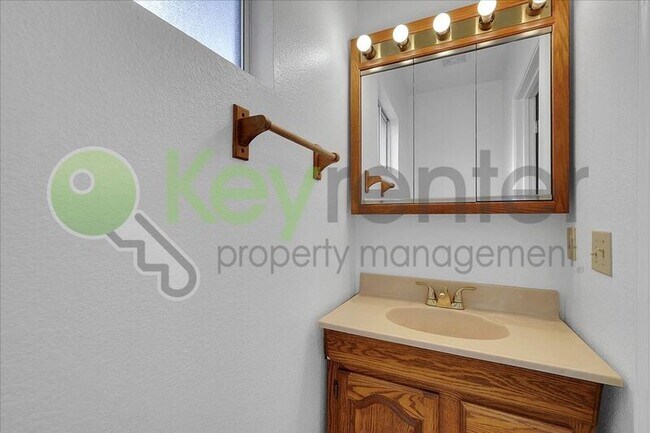 Building Photo - 3237 Irvindale Way