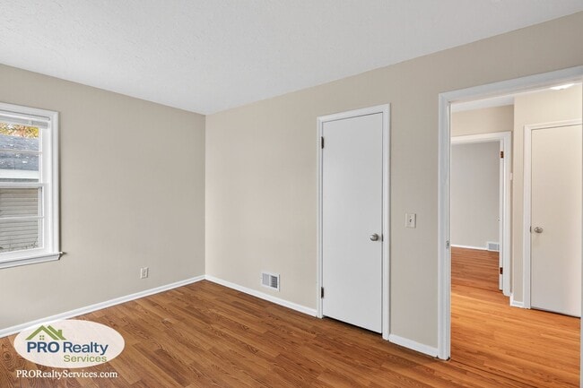 Building Photo - 3 Bedroom Home **50% off January's Rent with a January 2026 Move In**