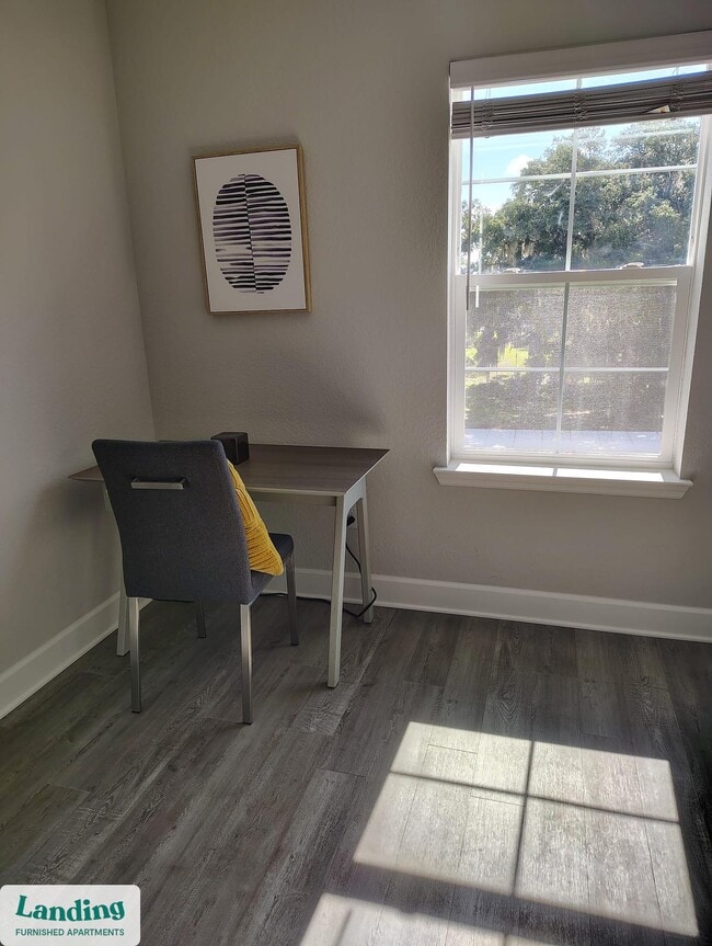 Building Photo - 120 SW 148th Dr