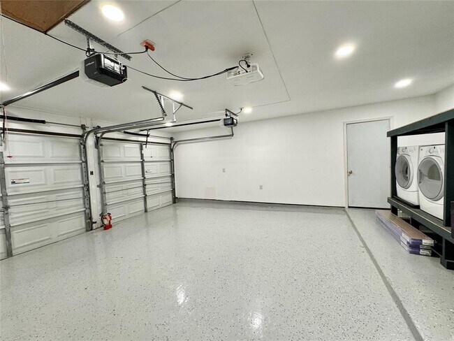 Building Photo - 12503 Lamppost Ln