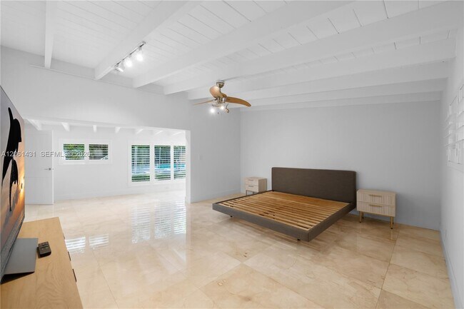 Building Photo - 12200 SW 74th Ct