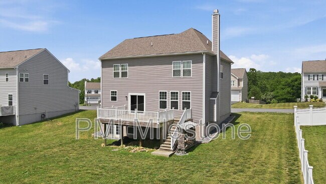 Building Photo - 371 Lookout Mountain Ct