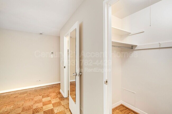 Building Photo - 1200 N Nash St