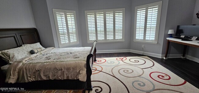 Building Photo - 178 Carrier Dr