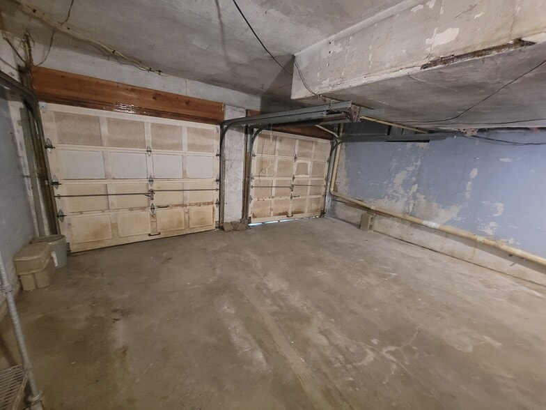 Building Photo - 20 Glenwood Ave