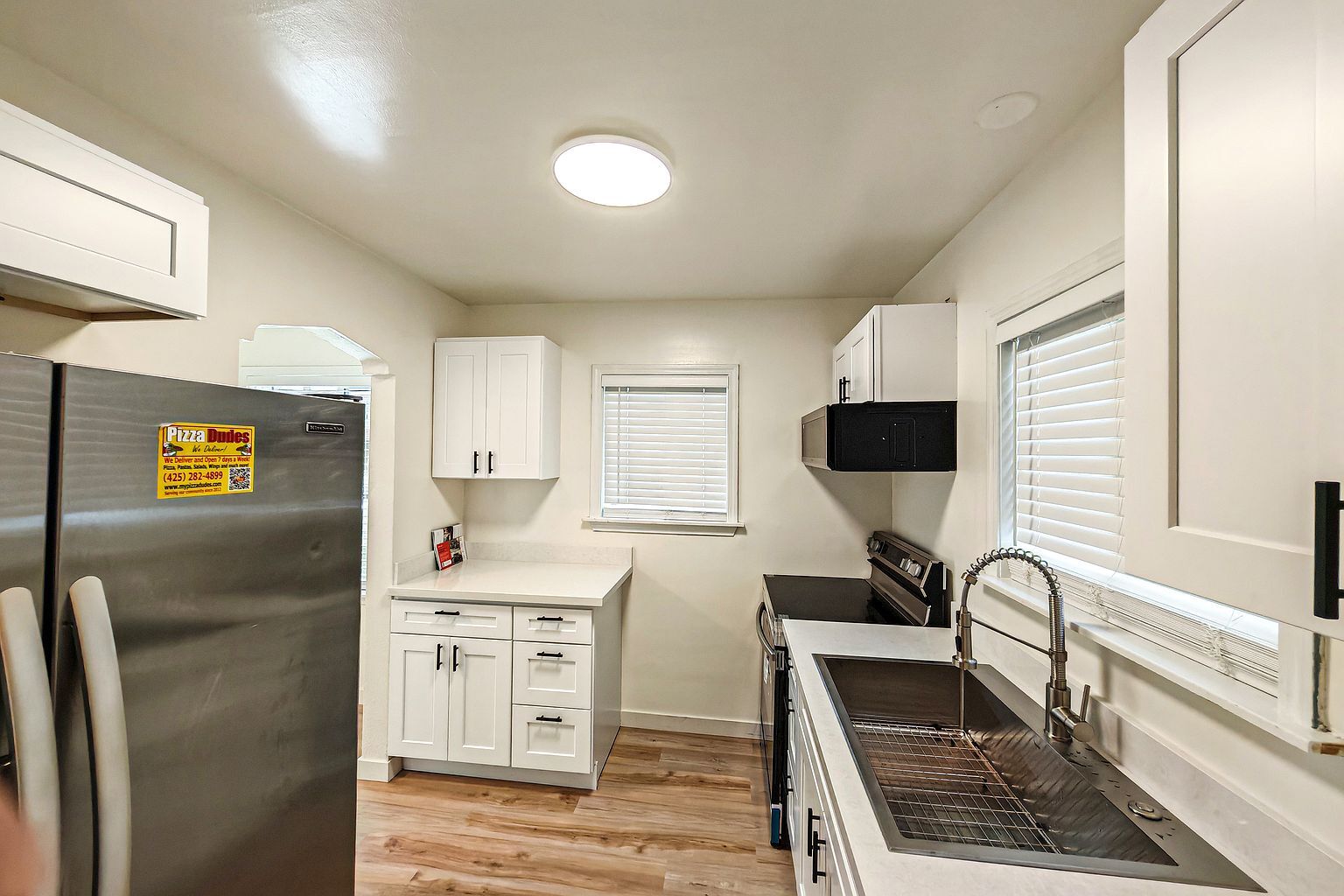 Building Photo - 1007 N 1st St