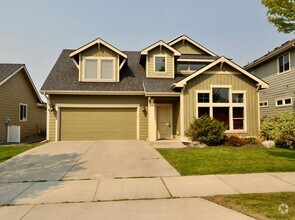 Building Photo - Coeur d'Alene Place Community 3 bed 2.5 ba...
