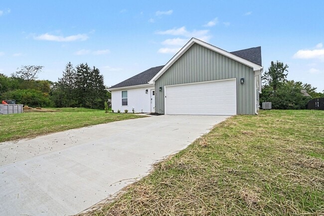 Building Photo - 2100 Thimble Creek Dr