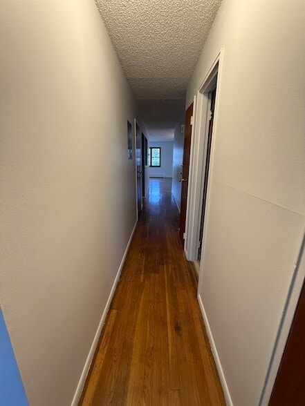 Building Photo - 115 McAdoo Ave