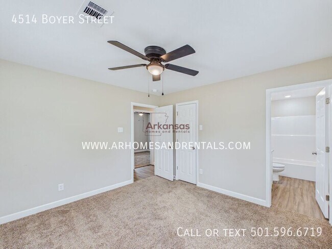 Building Photo - 4514 Boyer St