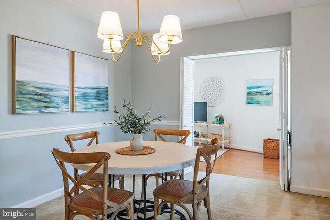 Building Photo - 100 Severn Ave