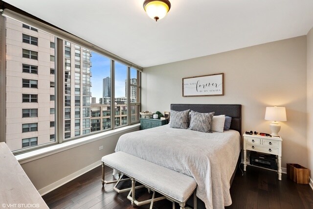 Building Photo - 200 N Jefferson St