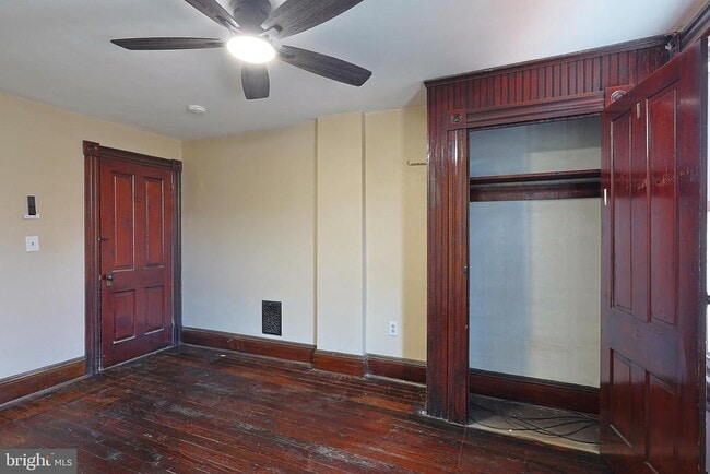 Building Photo - 113 Grand Ave