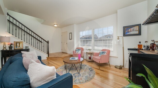 Building Photo - Immaculate 5 Bedroom Home in Wolf Ranch