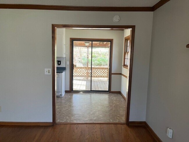 Building Photo - 800 Wilmington Ct