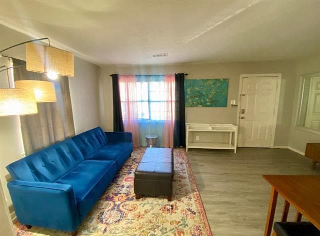 Building Photo - 5631 Arlington Park Dr