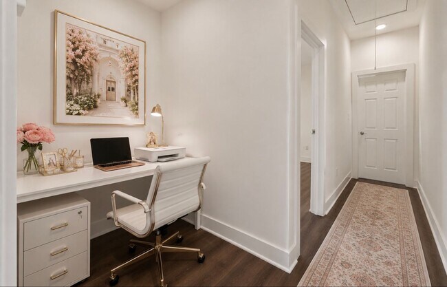 Building Photo - 208 Huntley Knl Dr