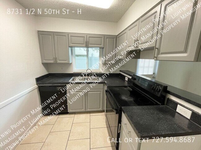 Building Photo - 8731 N 50th St