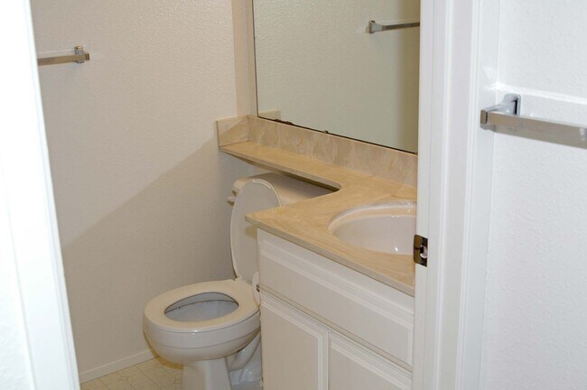 Building Photo - 10400 Caminito Cuervo