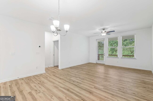 Building Photo - 1545 Salinger Ct