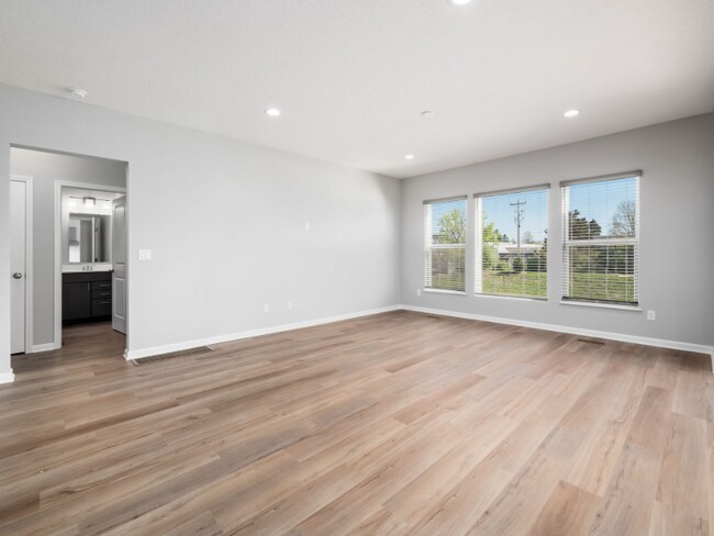 Building Photo - 267 Sage Hill Dr
