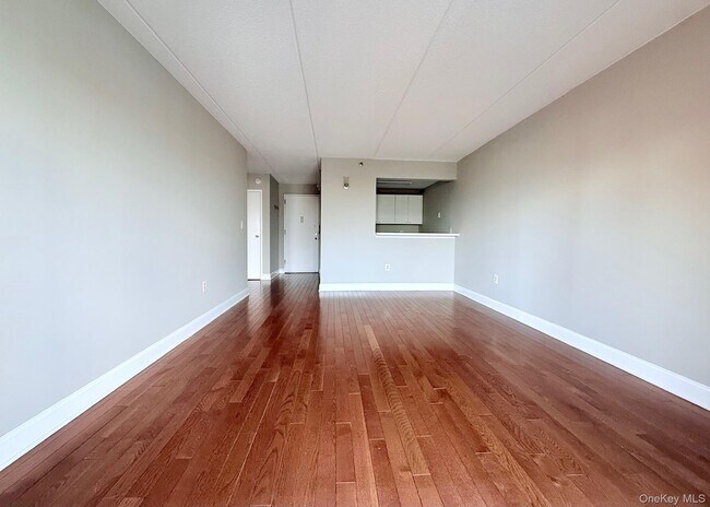 Building Photo - 123 Mamaroneck Ave