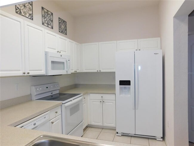 Building Photo - 3438 Primrose Way
