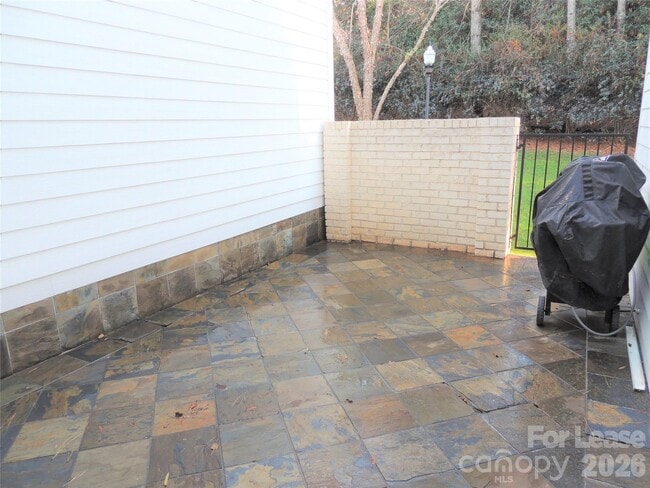 Building Photo - 14555 Adair Manor Ct