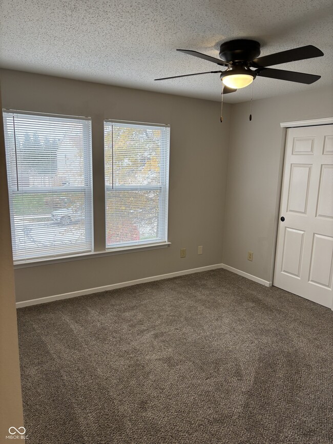 Building Photo - 1380 King Maple Dr