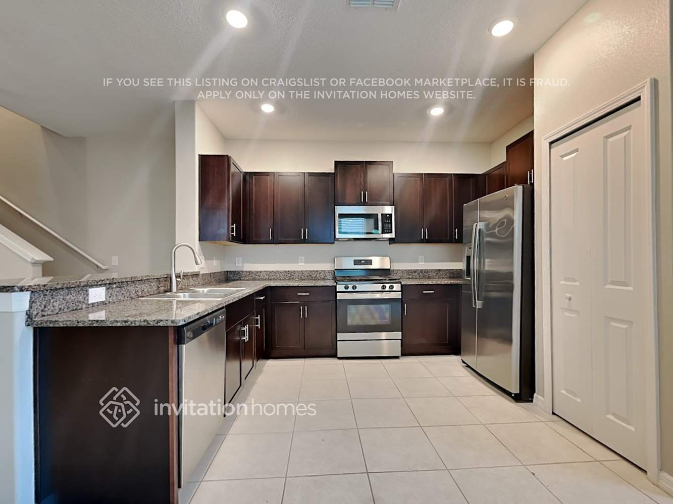 Building Photo - 8497 Druid Oaks Ln