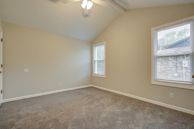 Building Photo - 105 Wadmalaw Cir