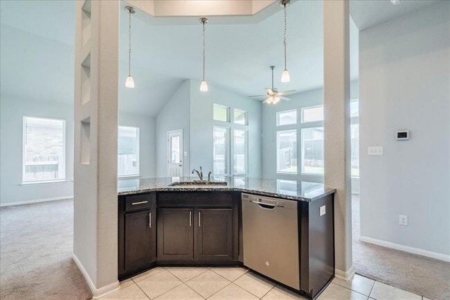 Building Photo - 275 Cherrystone Loop