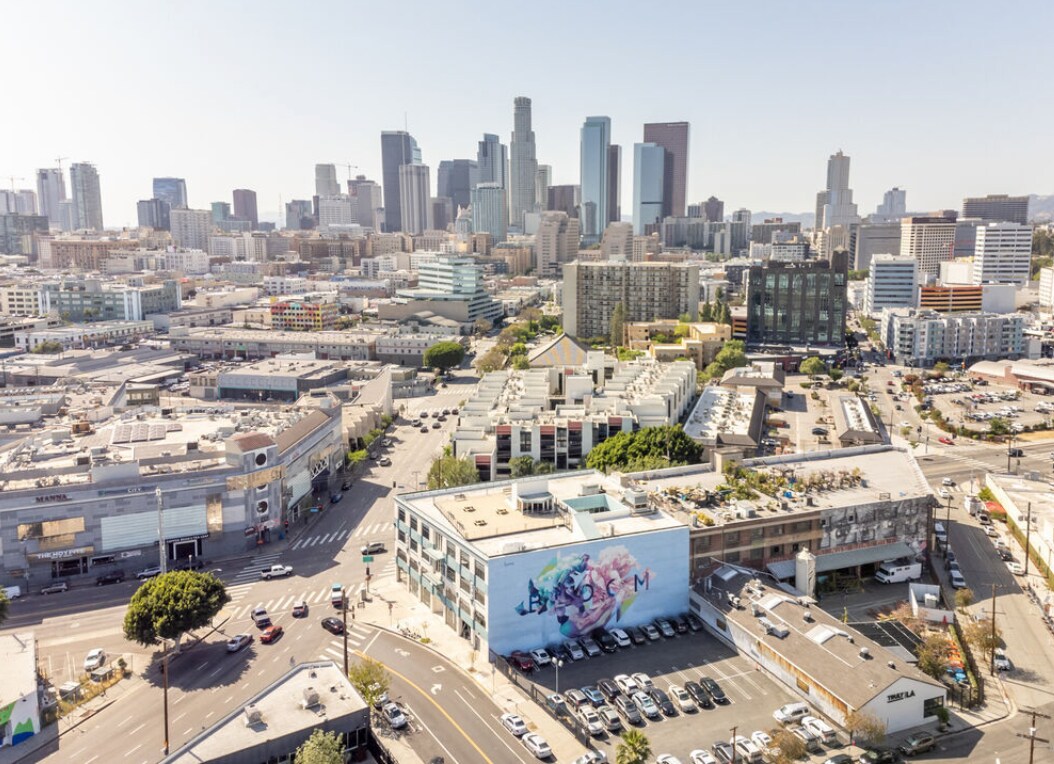 Building Photo - 222 S Central Ave