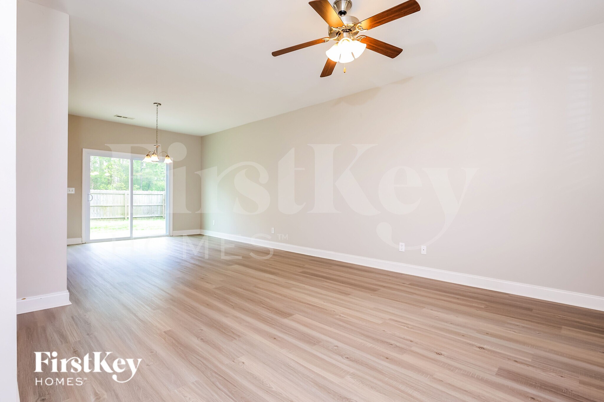 Building Photo - 7840 Expedition Dr