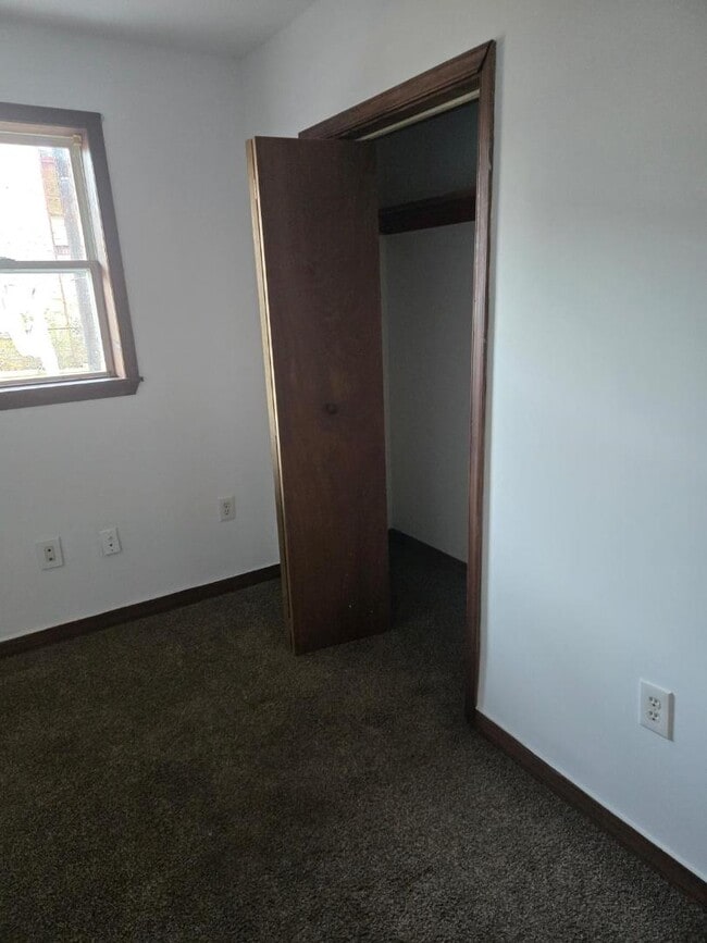 Building Photo - 521 Washington Ave