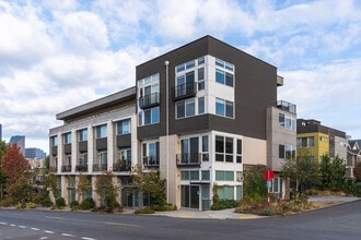 Building Photo - 1626 E Yesler Way
