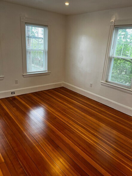 bedroom 4 - 279 E Squantum St