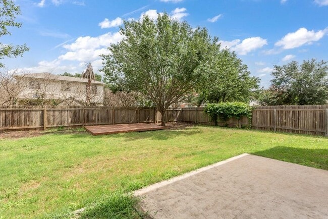 Building Photo - 14404 Ballycastle Trail