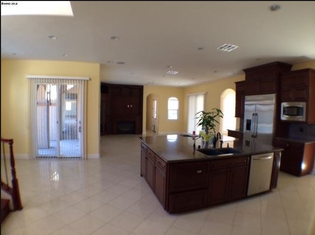 Building Photo - Extremely rare Fair Oaks Ranch executive r...